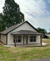 featured image of 104 N Harrison Ave