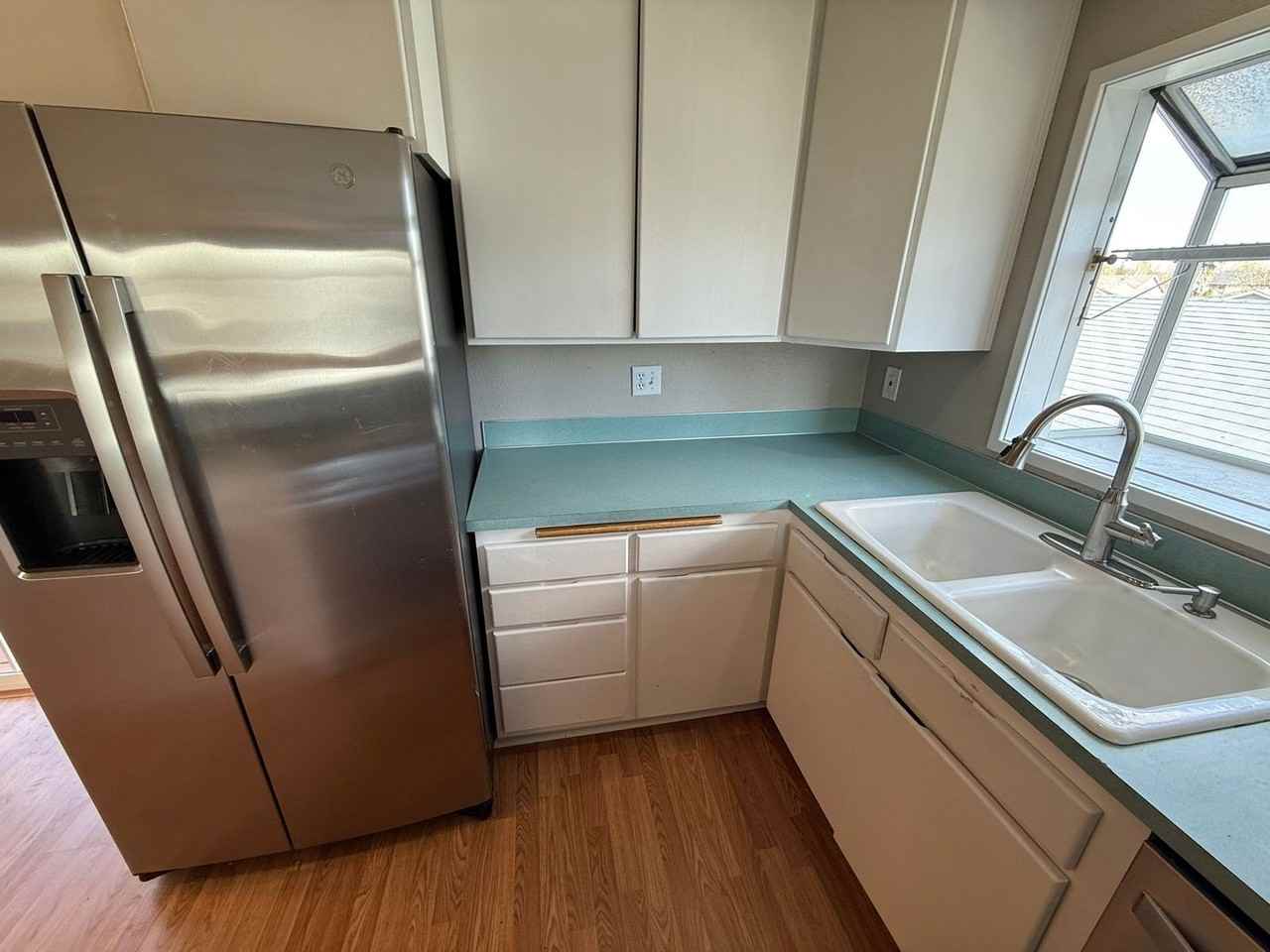 2551 23rd Ave Se - Photo 7 of 27