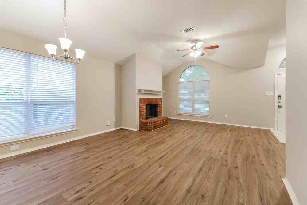 2632 Bent Brook Dr - Photo 7 of 16
