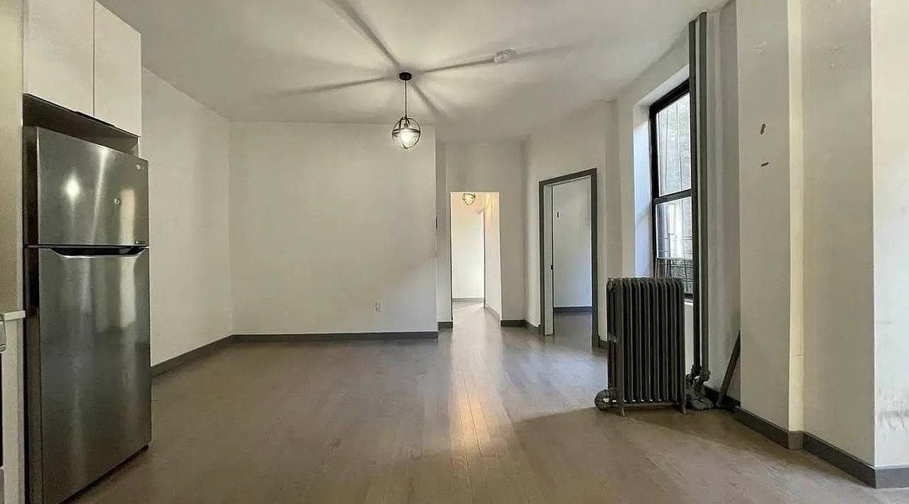 2553 Church Ave #5 - Photo 5 of 8