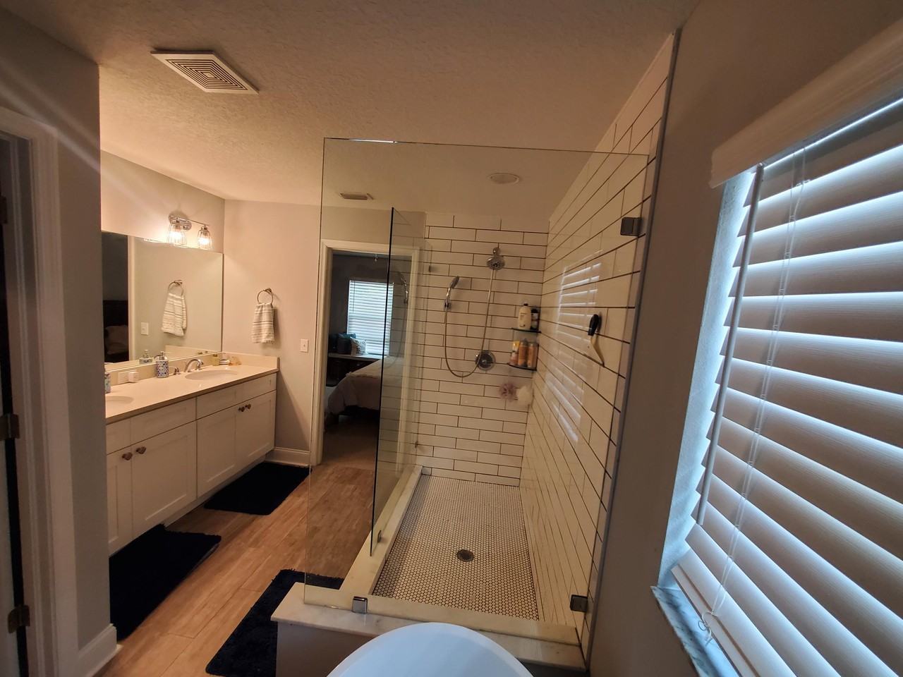 6906 N Highland Ave #NA - Photo 3 of 18