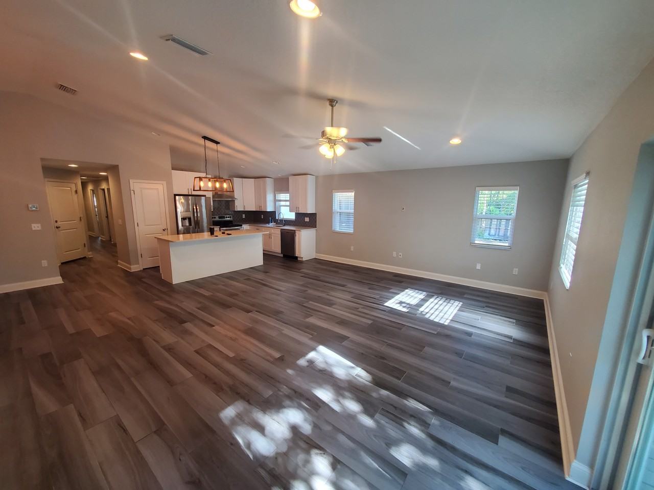 6906 N Highland Ave #NA - Photo 4 of 18