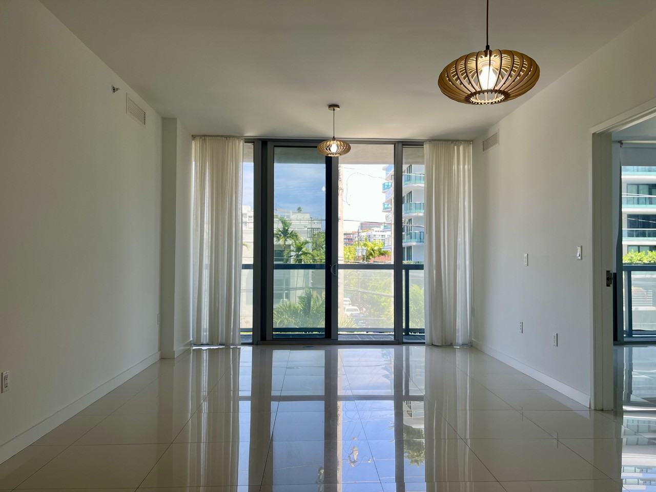 9940 W Bay Harbor Dr #3BN - Photo 4 of 20
