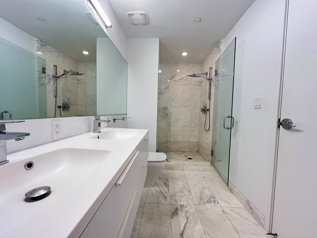 9940 W Bay Harbor Dr #3BN - Photo 7 of 20