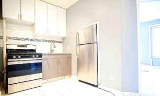 912 Gates Ave #1 - Photo 1 of 1