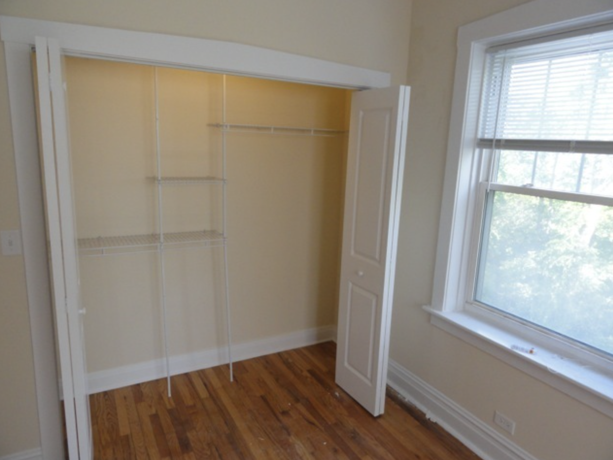 4954 N Saint Louis Ave #1 - Photo 6 of 8