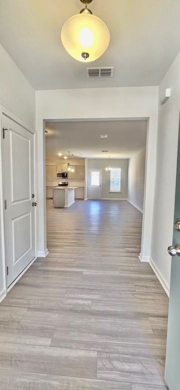 220 Broomside Ave - Photo 3 of 24