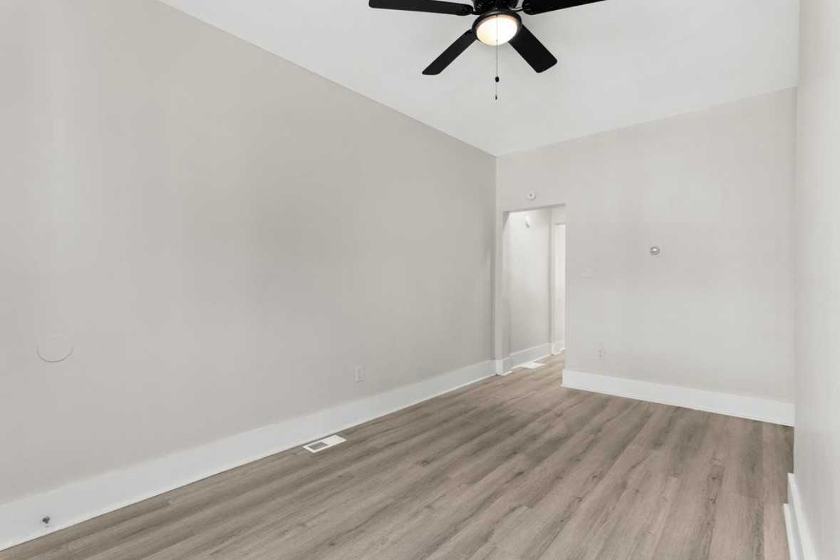 2 Rickenbach St #NA - Photo 3 of 16