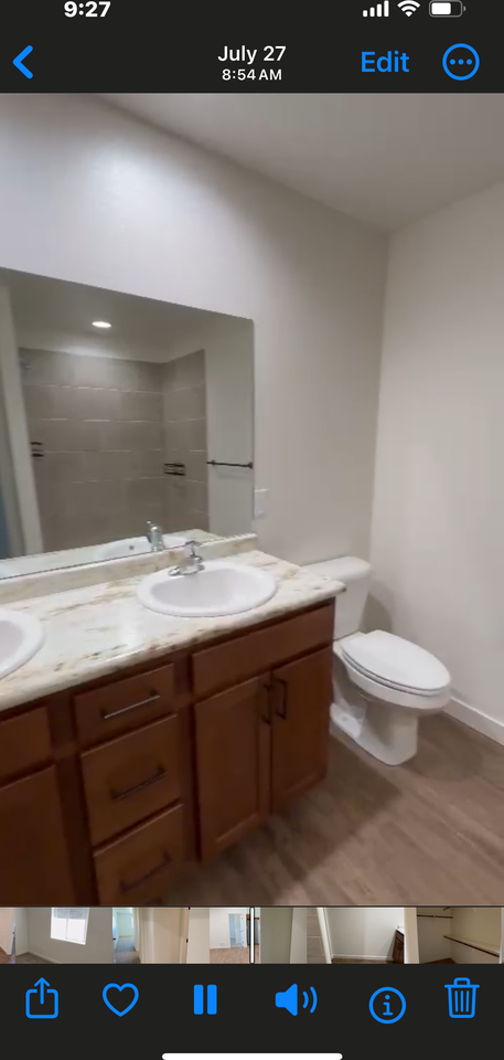 251 W Acorn Dr #251 - Photo 4 of 9