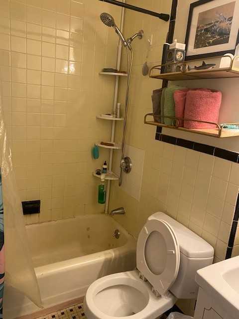208A Washington St #3 - Photo 7 of 12