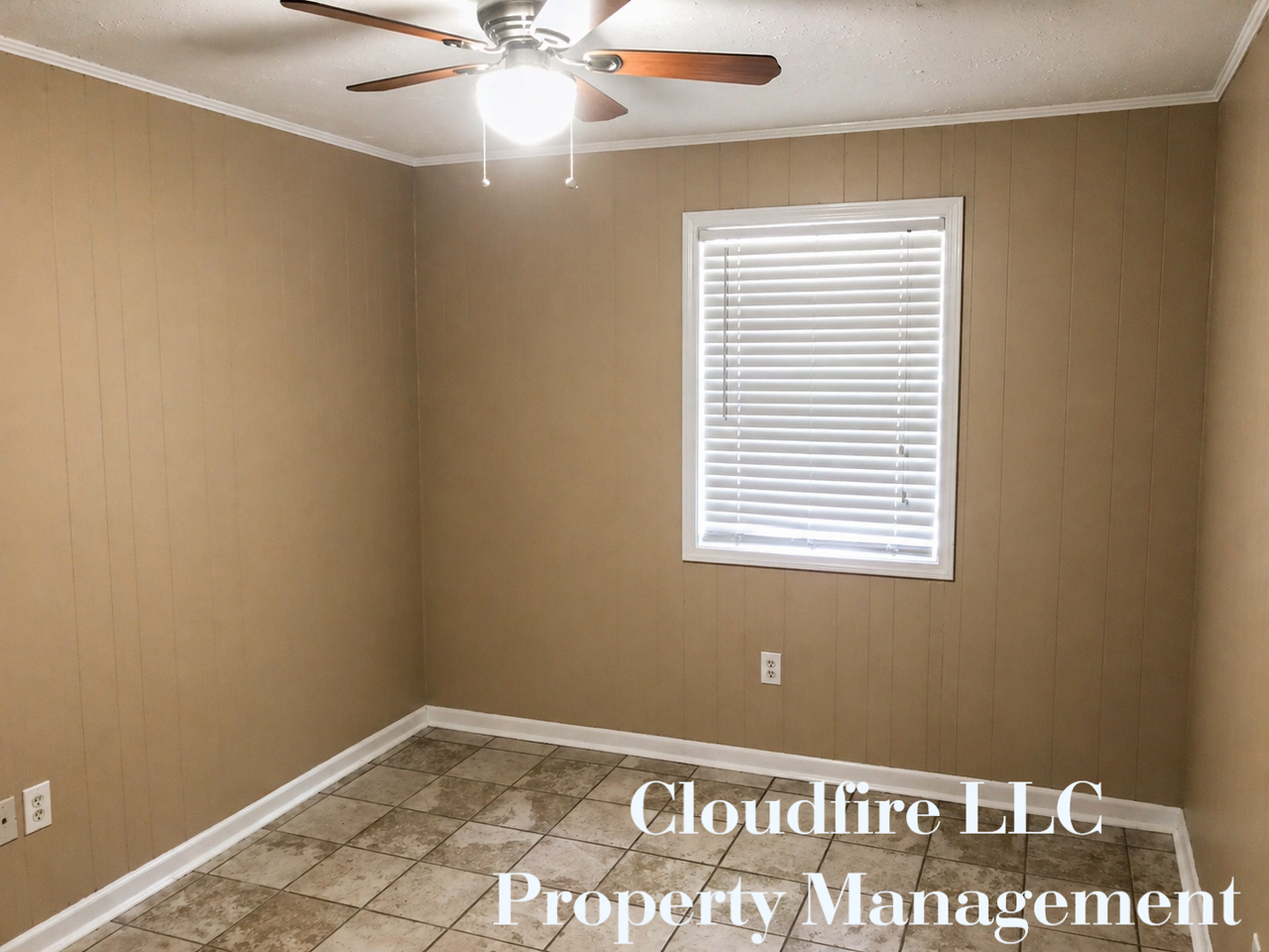 202 James Cir #202 - Photo 4 of 8
