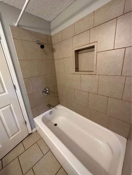 8713 E 77th Ter #NA - Photo 2 of 10