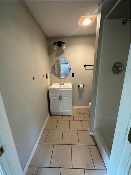 8713 E 77th Ter #NA - Photo 6 of 10