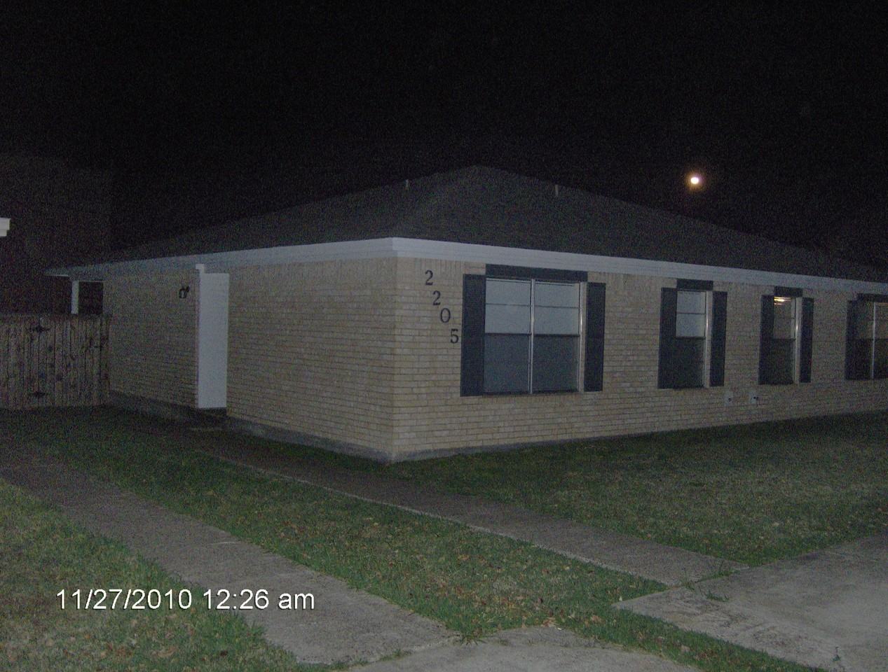 2205 Crest St #NA - Photo 2 of 16
