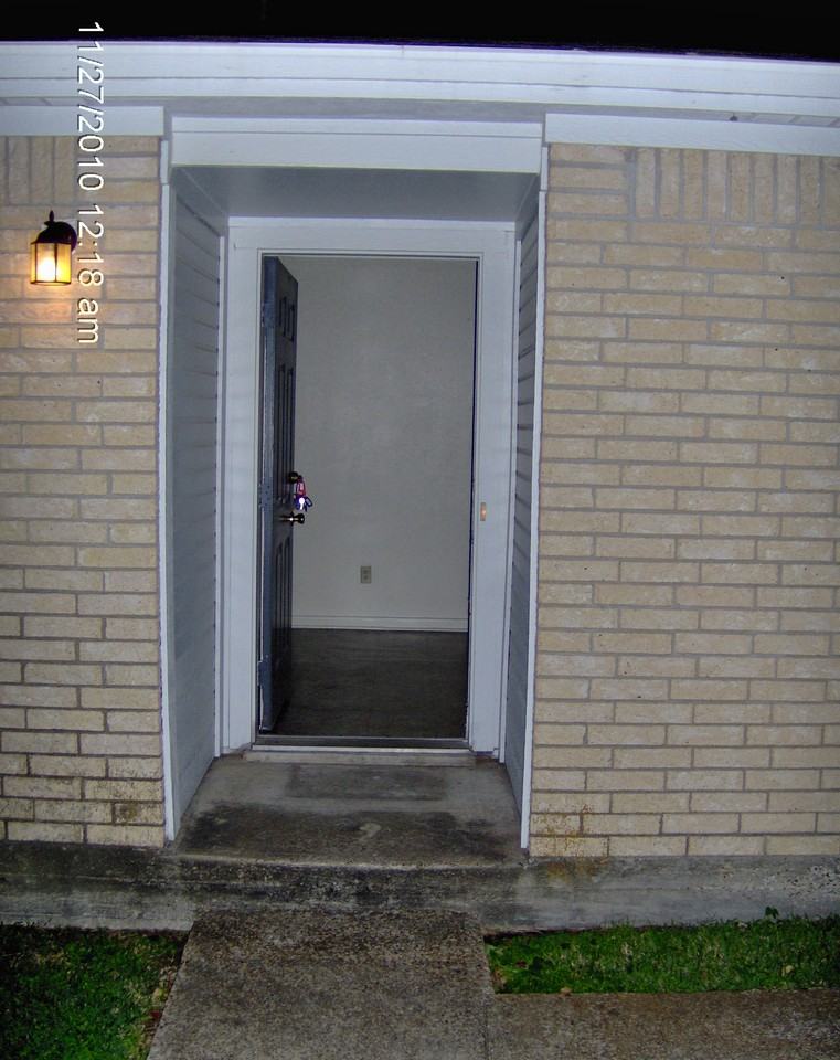 2205 Crest St #NA - Photo 3 of 16