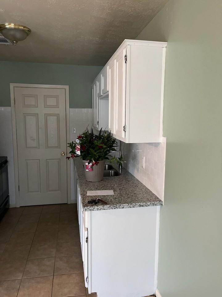 2205 Crest St #NA - Photo 6 of 16