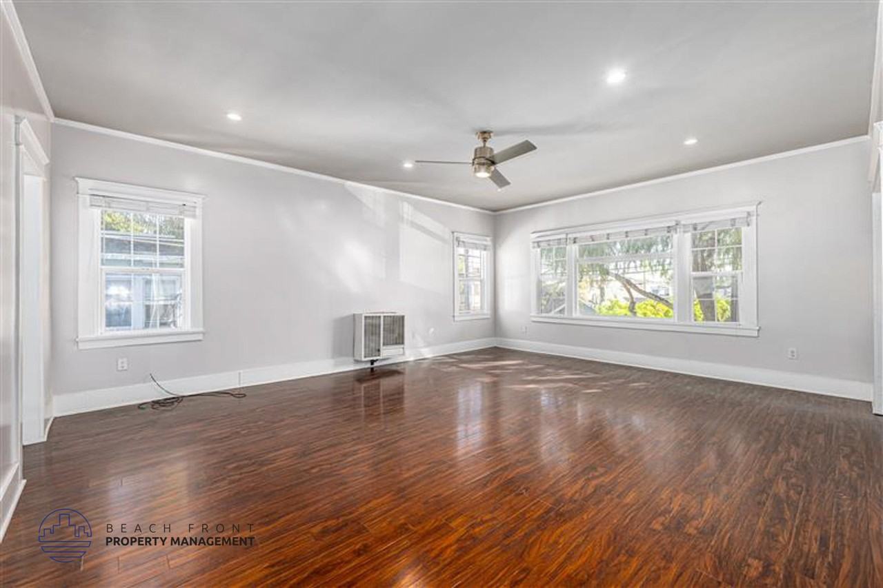 411-417 Walnut Ave. - Photo 3 of 6