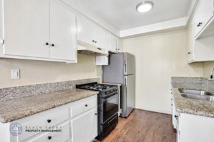 2521 Mathews Ave. - Photo 1 of 1