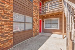 featured image of 2902 Nw 45th Pl