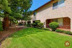 featured image of 648 W 2nd Ave