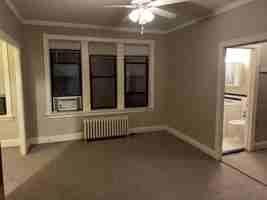featured image of 537 W Deming Pl #307
