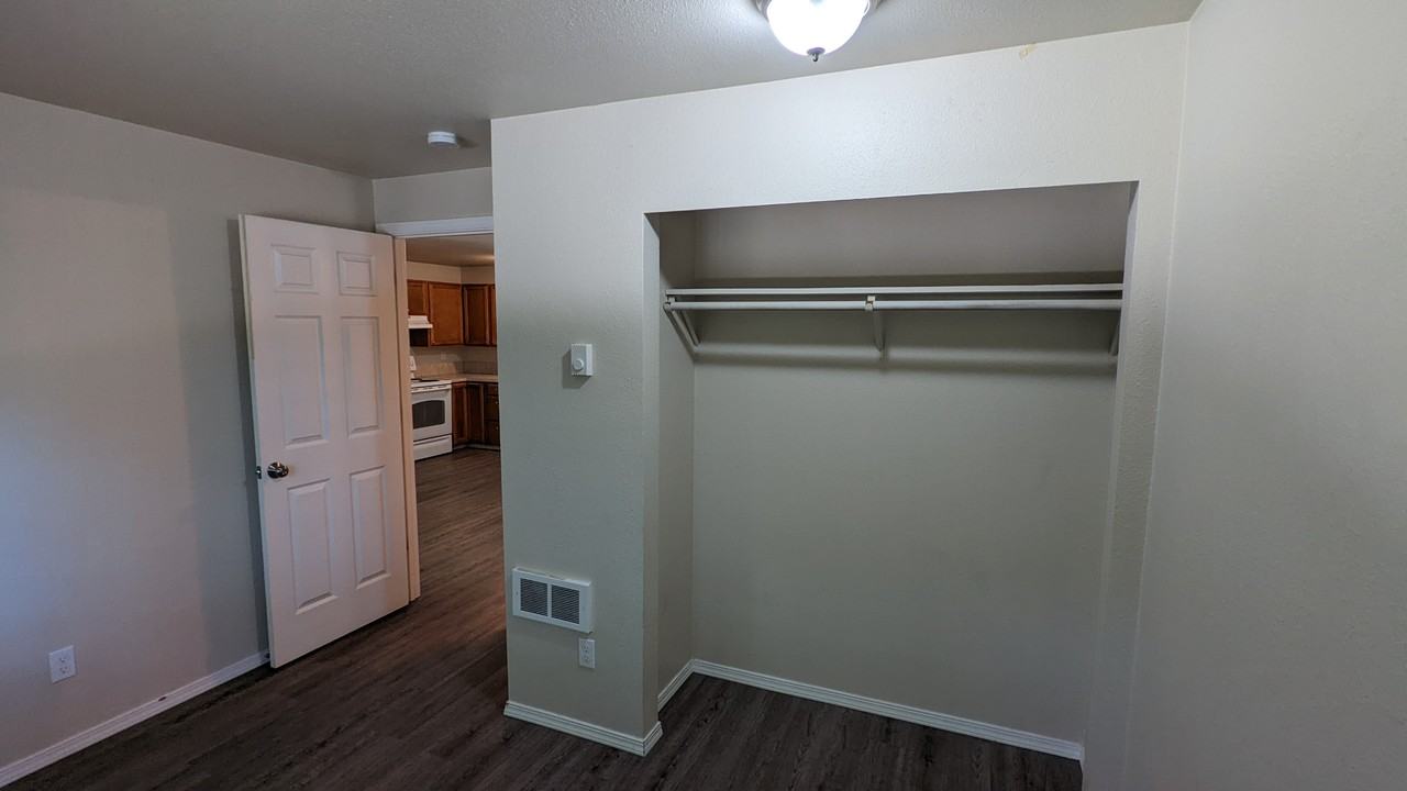 816 Union Mills Rd Se #3 - Photo 3 of 6