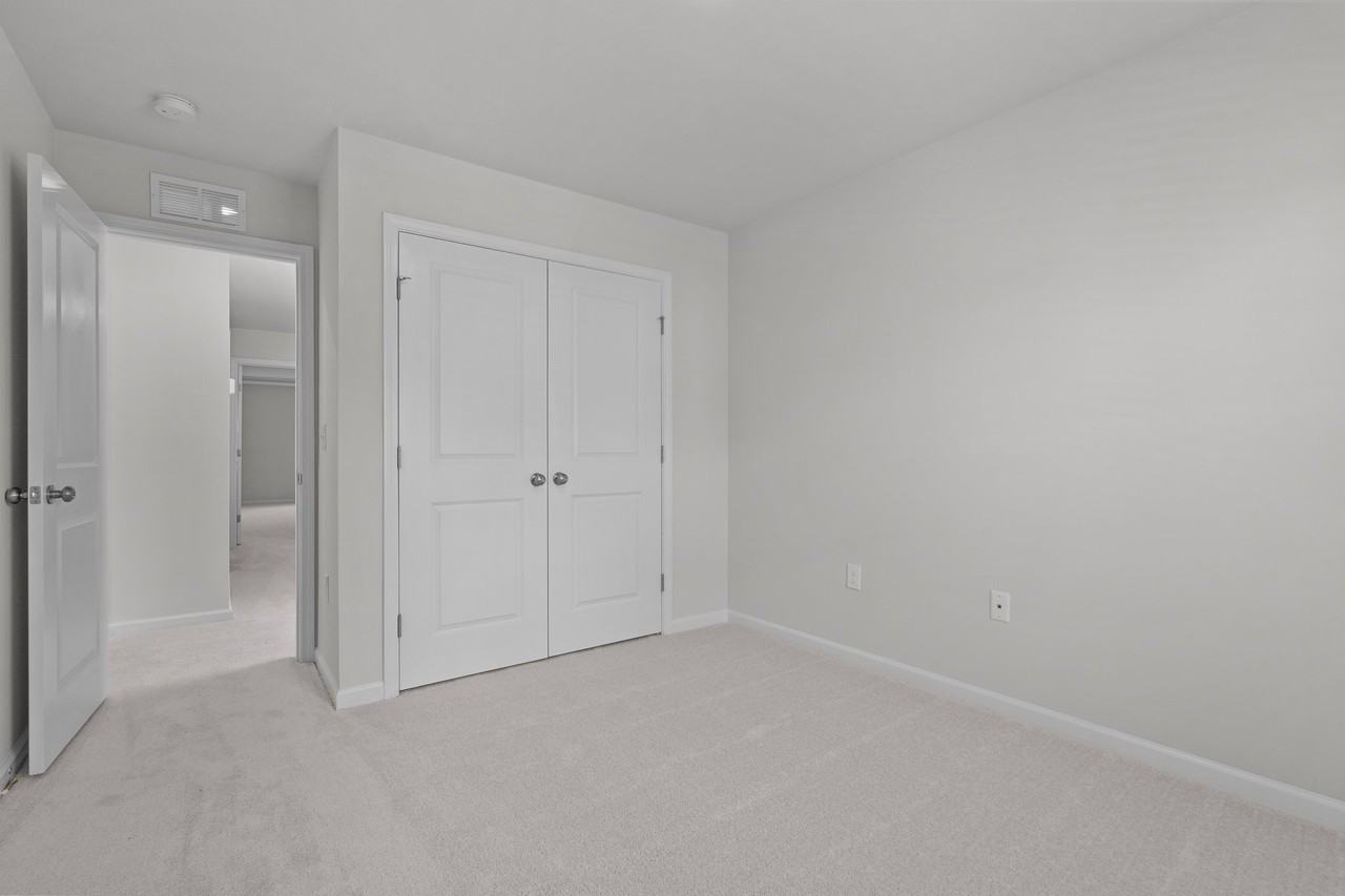 5715 Woodlawn Dr #1 - Photo 2 of 20