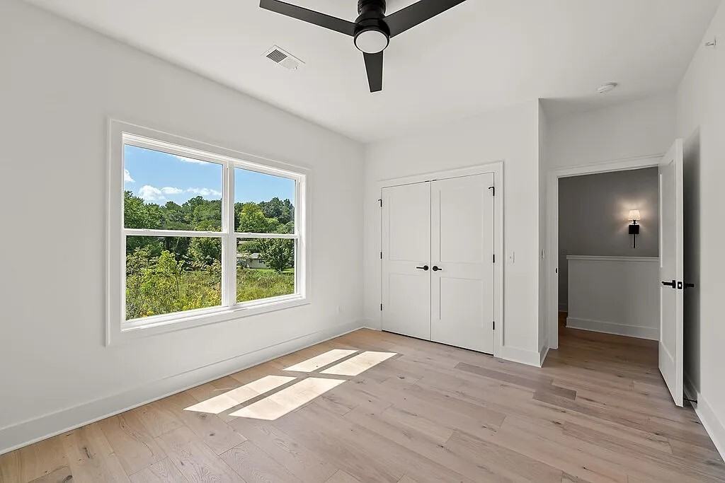 801 Vickery Dr #801 - Photo 4 of 13