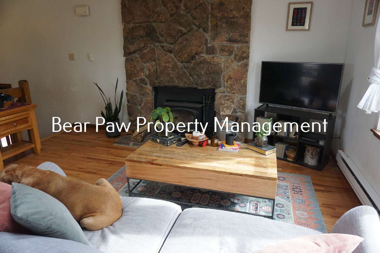 30811 Hilltop Dr - Photo 4 of 12