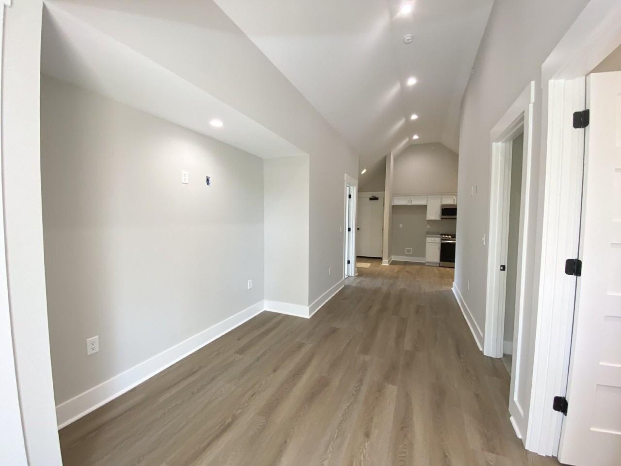 10 Marianna Way #301 - Photo 4 of 11