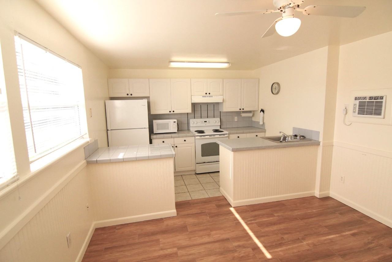 309 Rutgers Ave - Photo 5 of 9