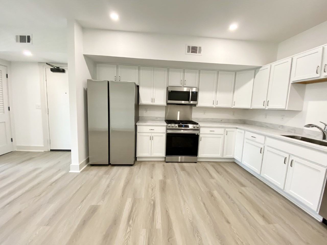 5 Marianna Way #202 - Photo 6 of 13