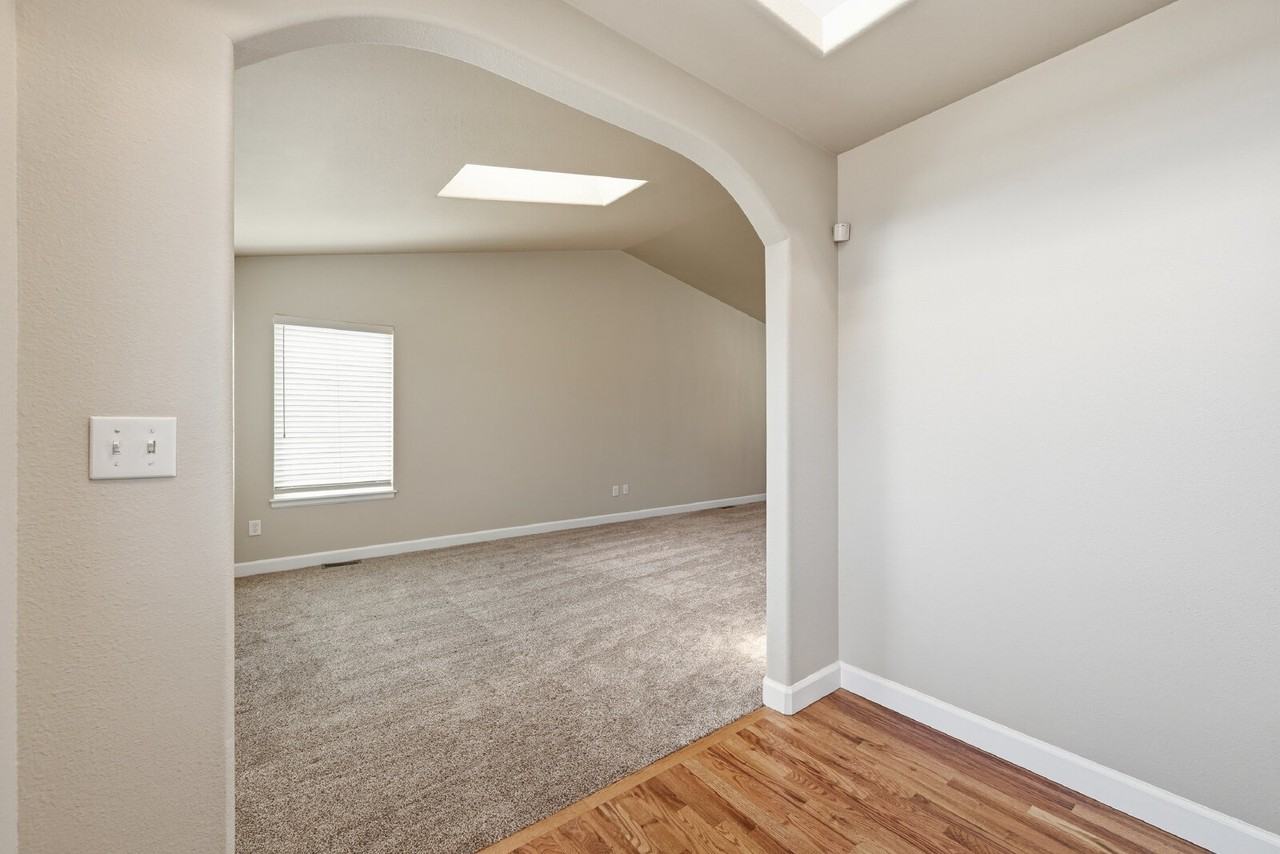 7338 Allens Park Dr - Photo 3 of 50