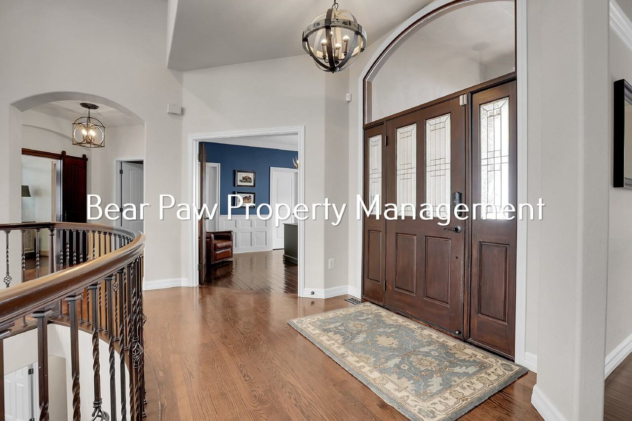 30200 Beaver Creek Ln - Photo 5 of 50