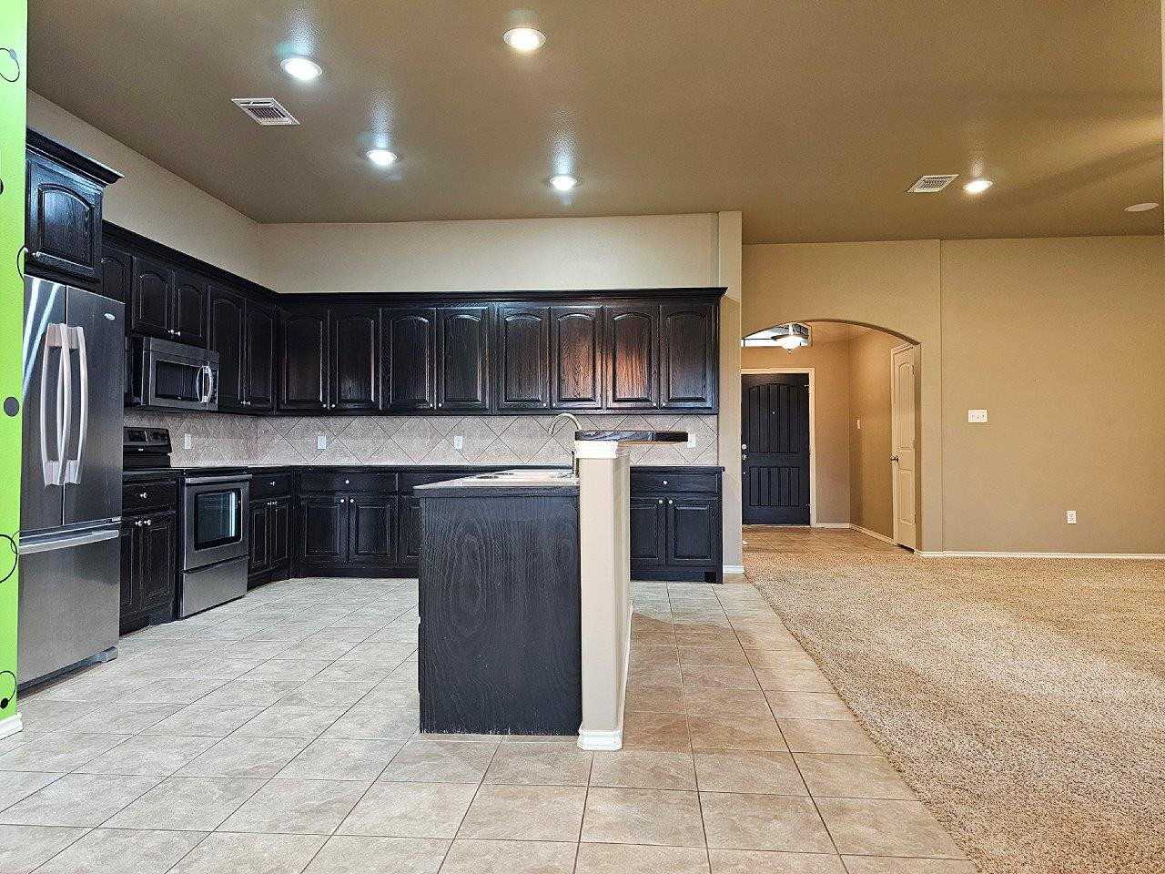 20009 Fm 2192 - Photo 4 of 23