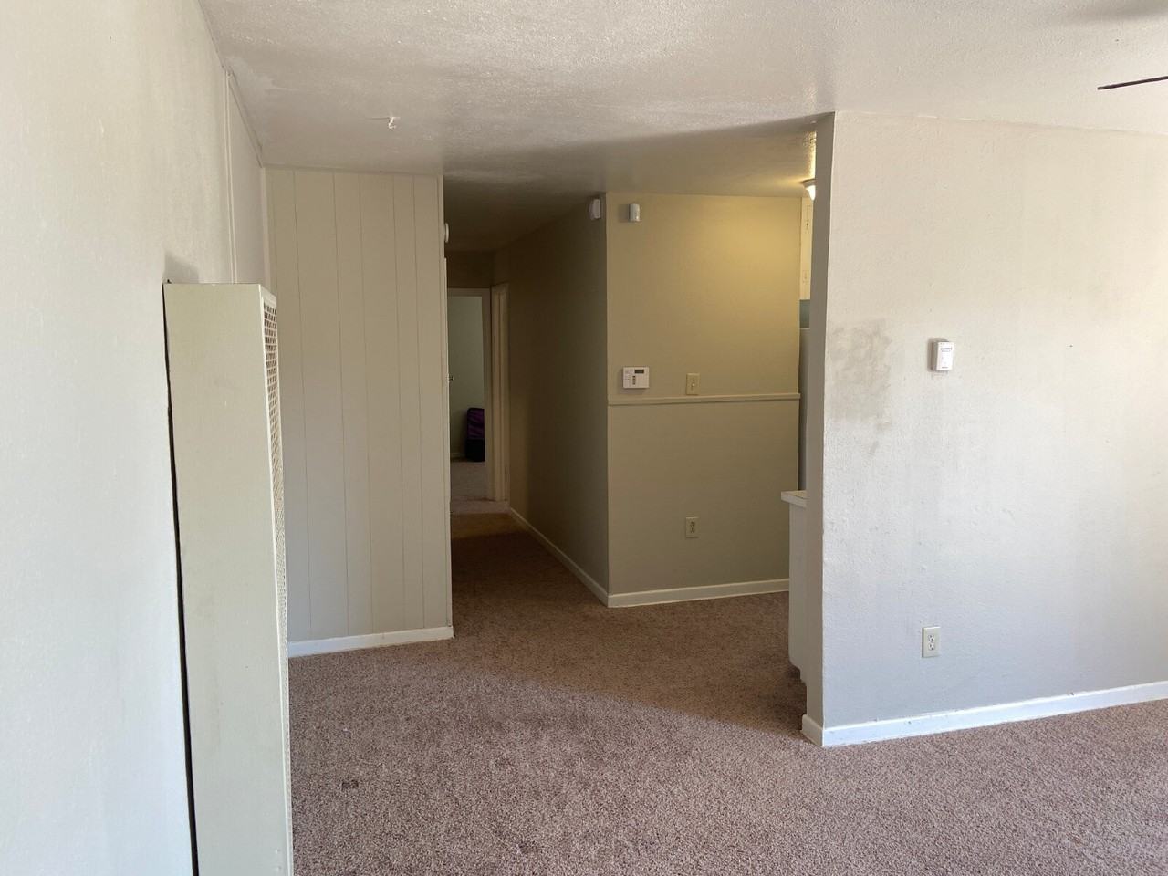 1710 45th St - Photo 4 of 11