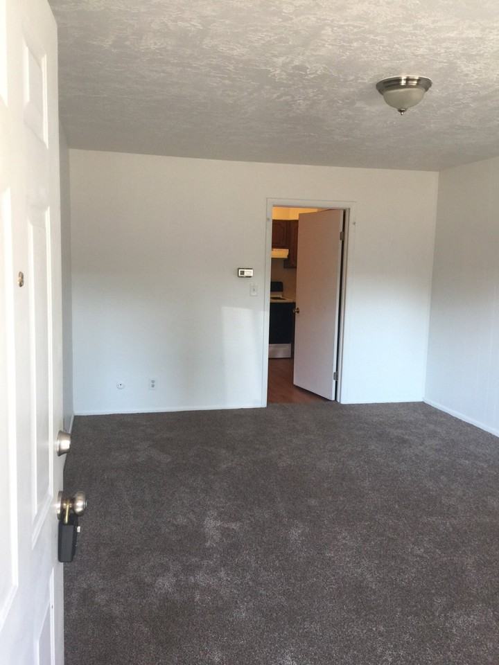 3460 Brinker Ave - Photo 2 of 5
