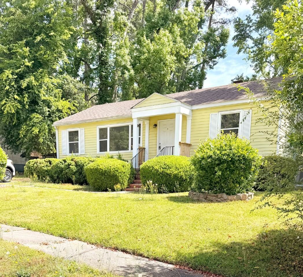 656 Seymour Dr