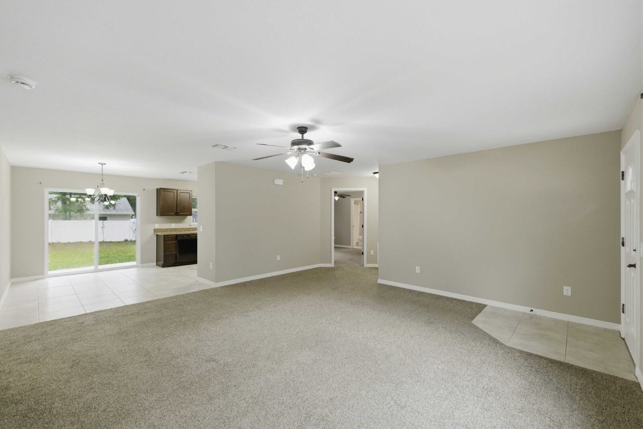5447 Nw 54th Pl - Photo 3 of 24