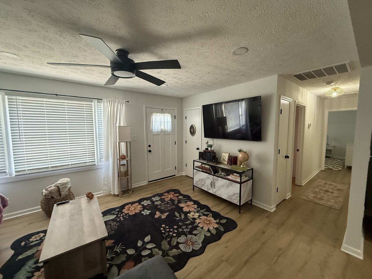 116 Lance Ln - Photo 6 of 16