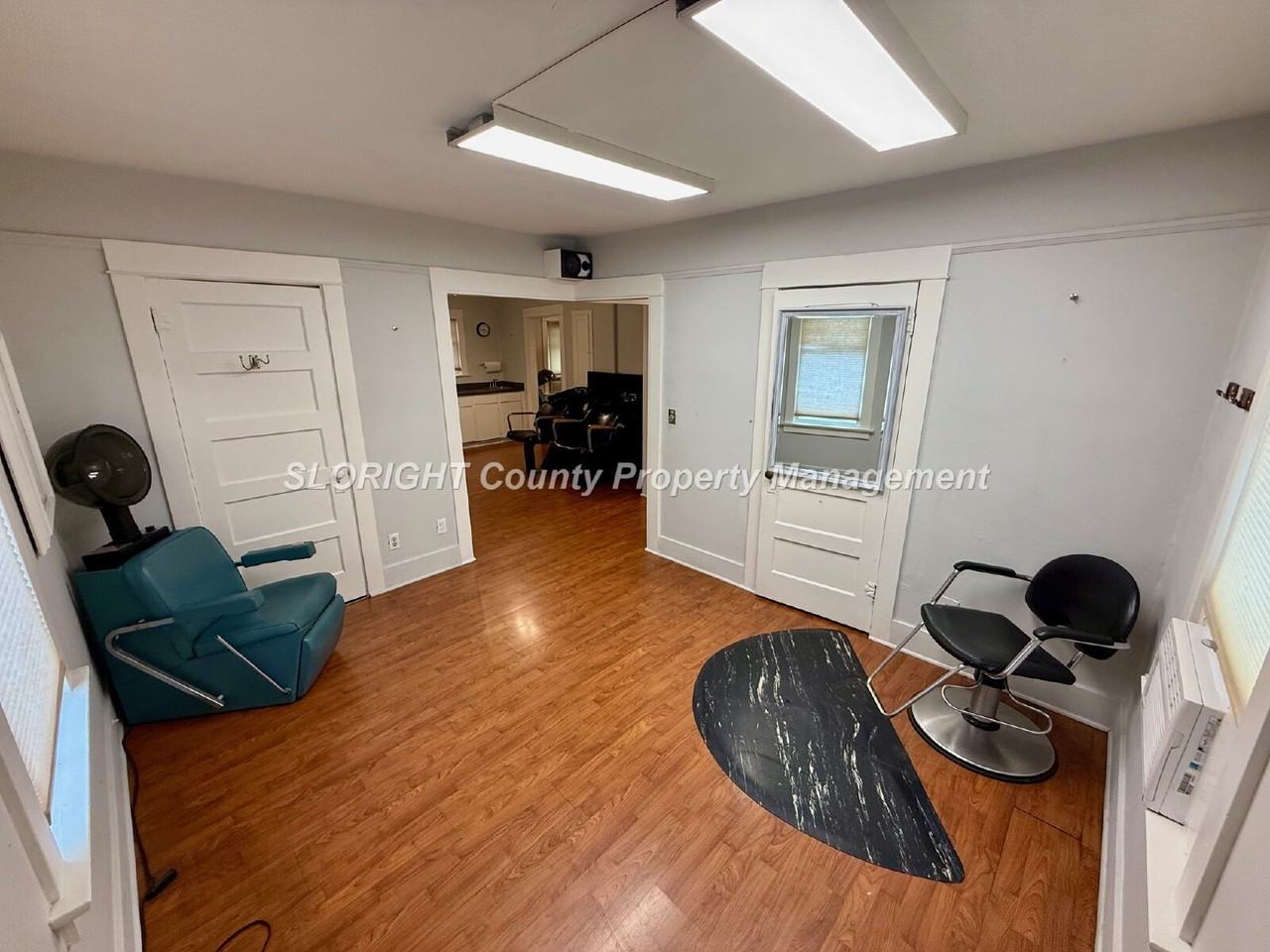 544 Higuera St - Photo 4 of 9
