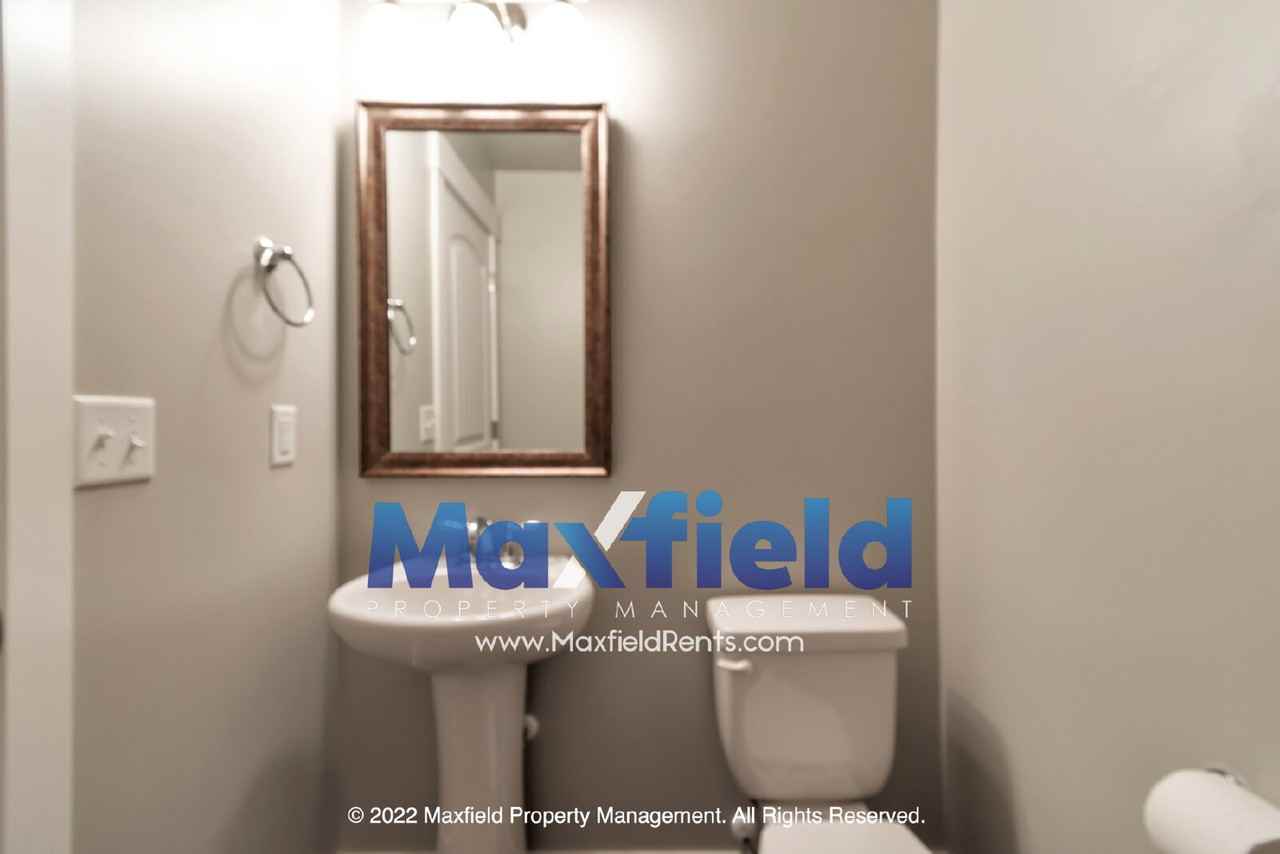 529 W Fox Chase Dr - Photo 4 of 27