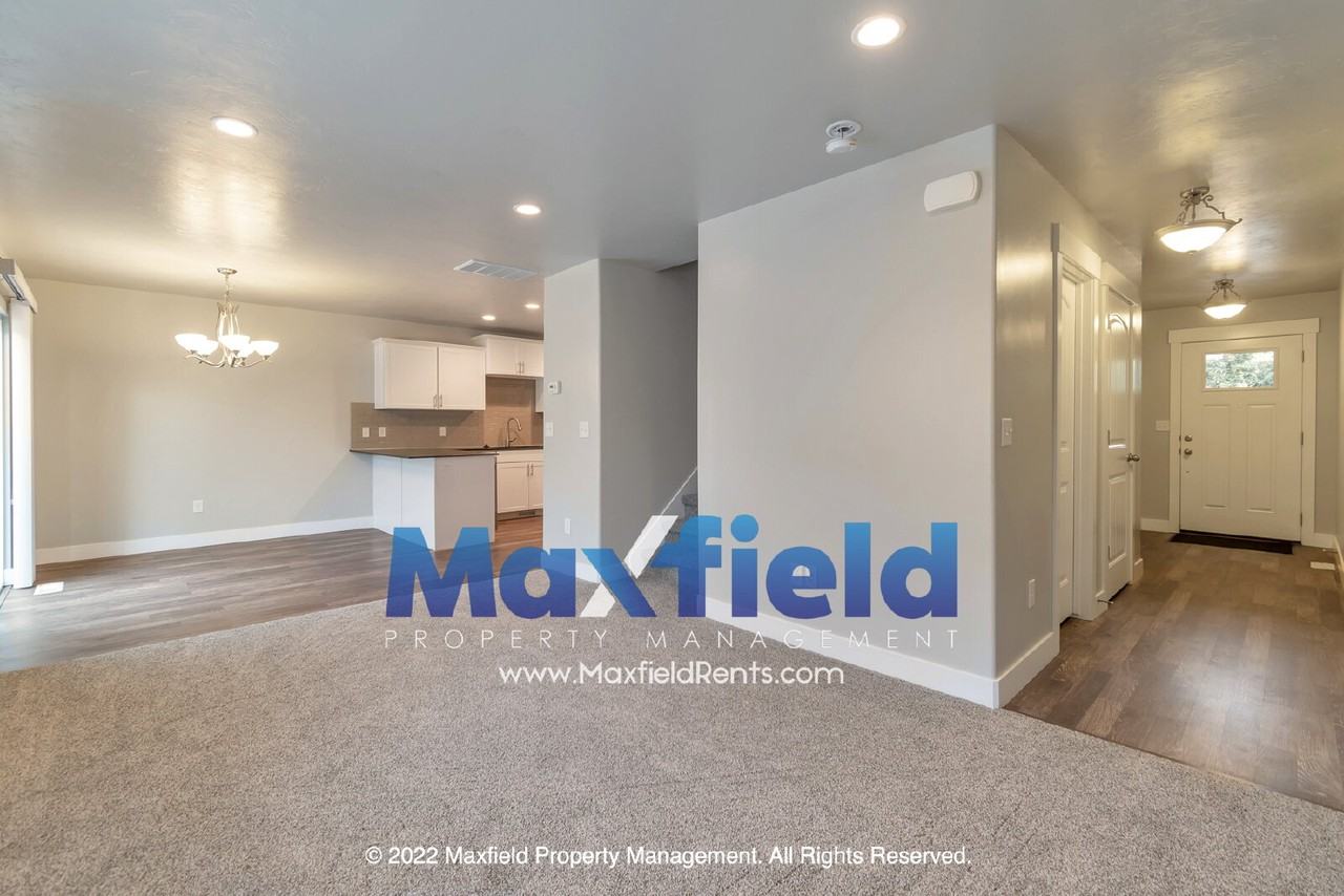 529 W Fox Chase Dr - Photo 5 of 27