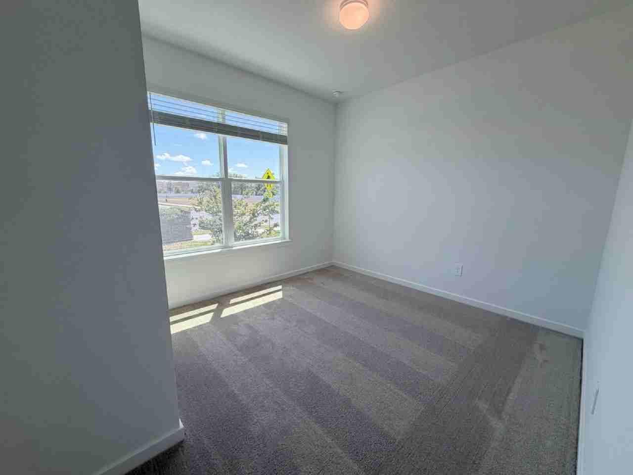 3935 Big Sky Dr - Photo 4 of 30
