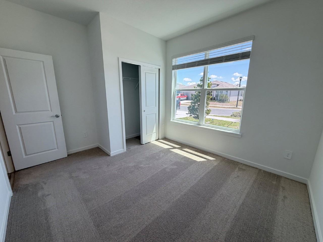 3935 Big Sky Dr - Photo 5 of 30