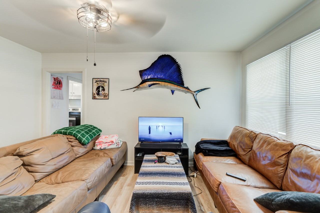 3314 31st St - Photo 5 of 29