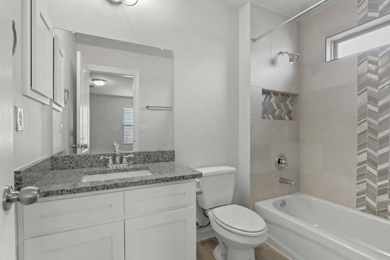 908 Felton Pl - Photo 5 of 43
