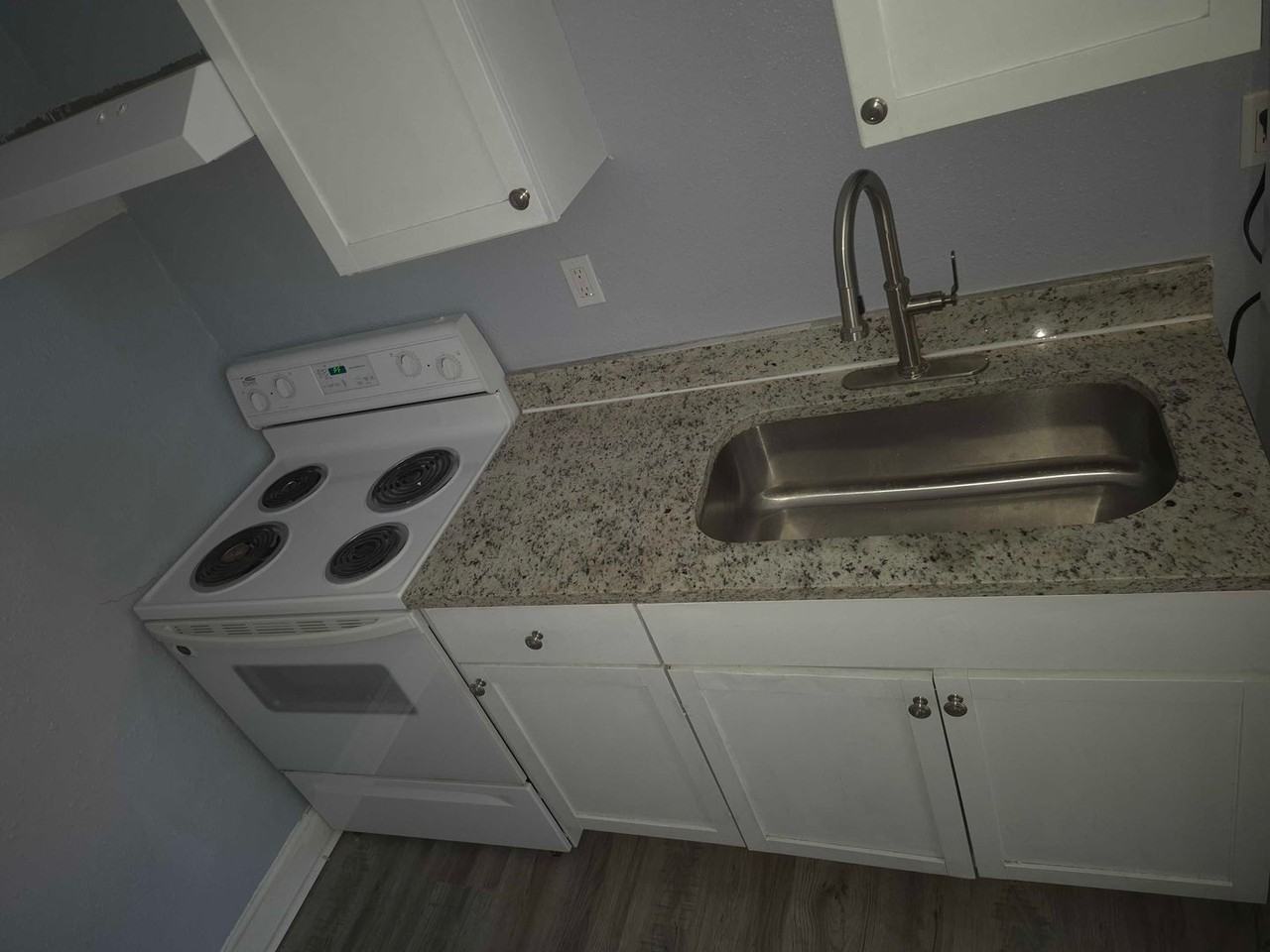 2454 Benton - Photo 7 of 12