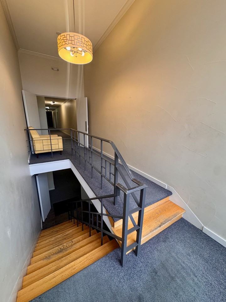 Poplar Apartments - Photo 4 of 5
