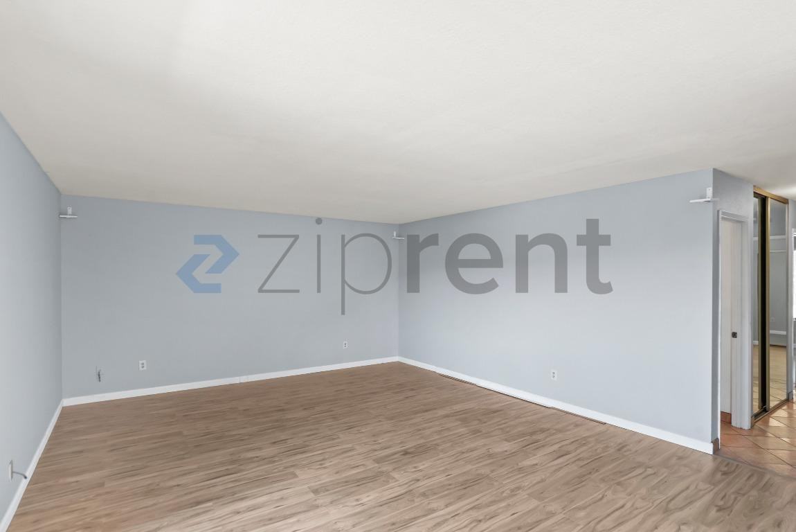 458 Valley View Rd #5 - Photo 6 of 19